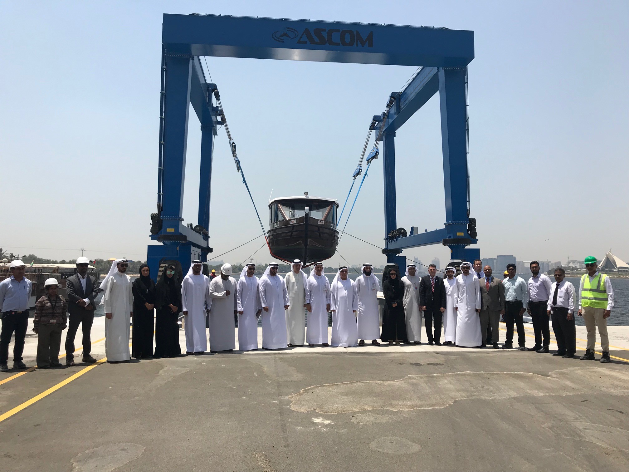 Al Masaood Power Division successfully installs mobile boat hoist for RTA’s new Garhoud Workshop for Marine Transit Means