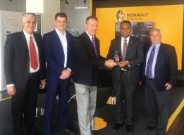 Renault Middle east voice of customer award
